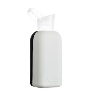 NUOC Black is White - Drikkeflaske i glass fra NUOC - Sort og hvit