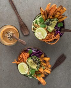 Coconut Bowls Original snacks serving | Hauteletics.no